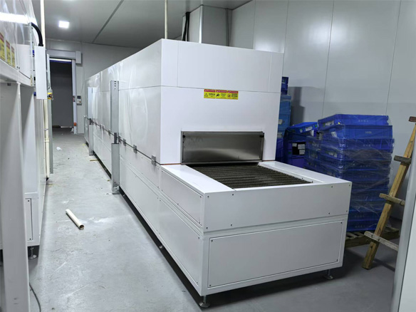 Hornos túnel industriales: una inmersión profunda en la excelencia en ingeniería de Guanding para el procesamiento continuo