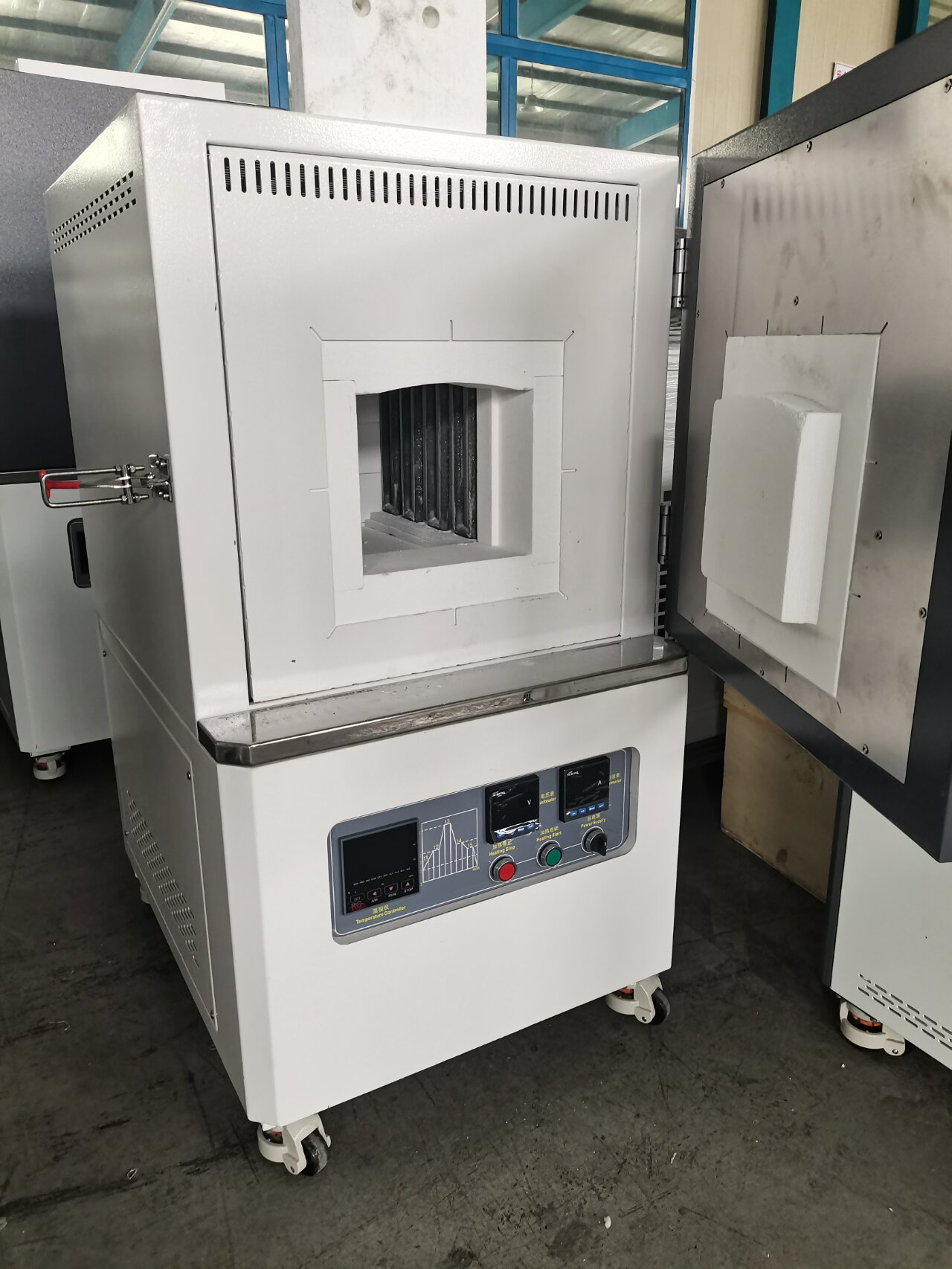 Hornos industriales de caja Guanding: diseñados para la precisión, construidos para la industria